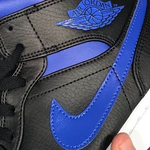 Meet your Posher, Charles